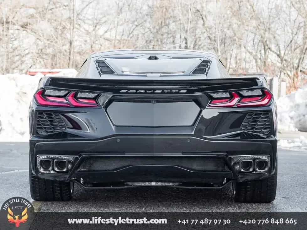 Corvette C8 Coupe 6.2V8  - 2024 -  € 65.900 T1 03/2024-photo-6