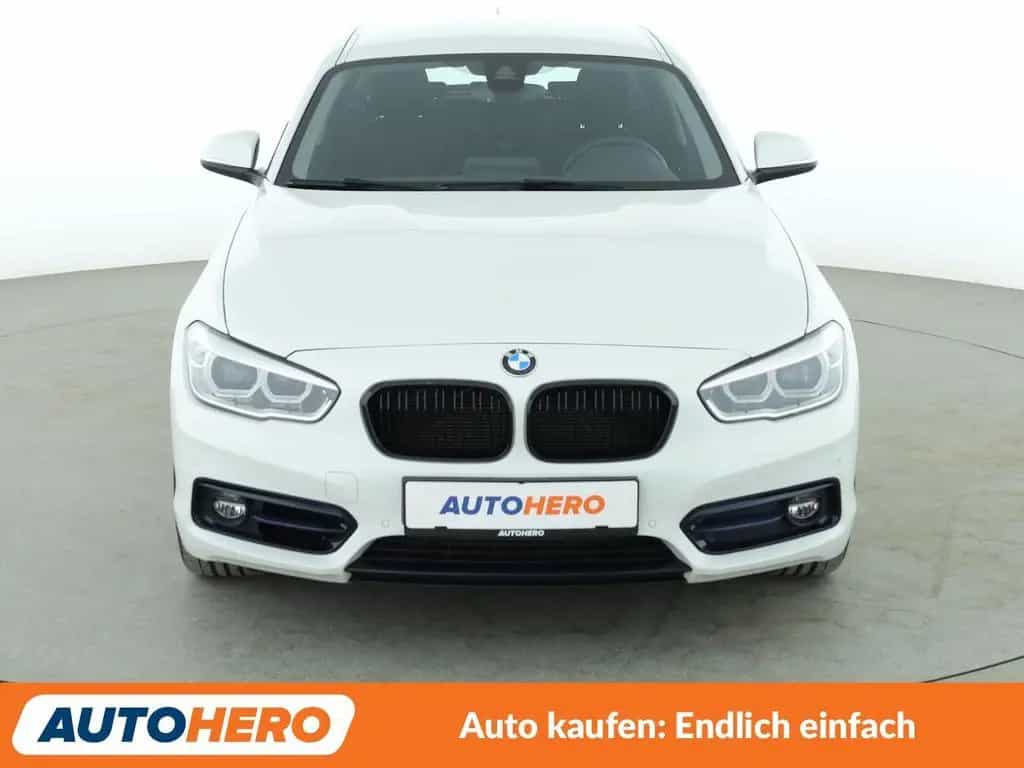 BMW 1 Series 118i Sport Line Aut.*NAVI*LED*TEMPO*PDC*SHZ* 08/2019-photo-8