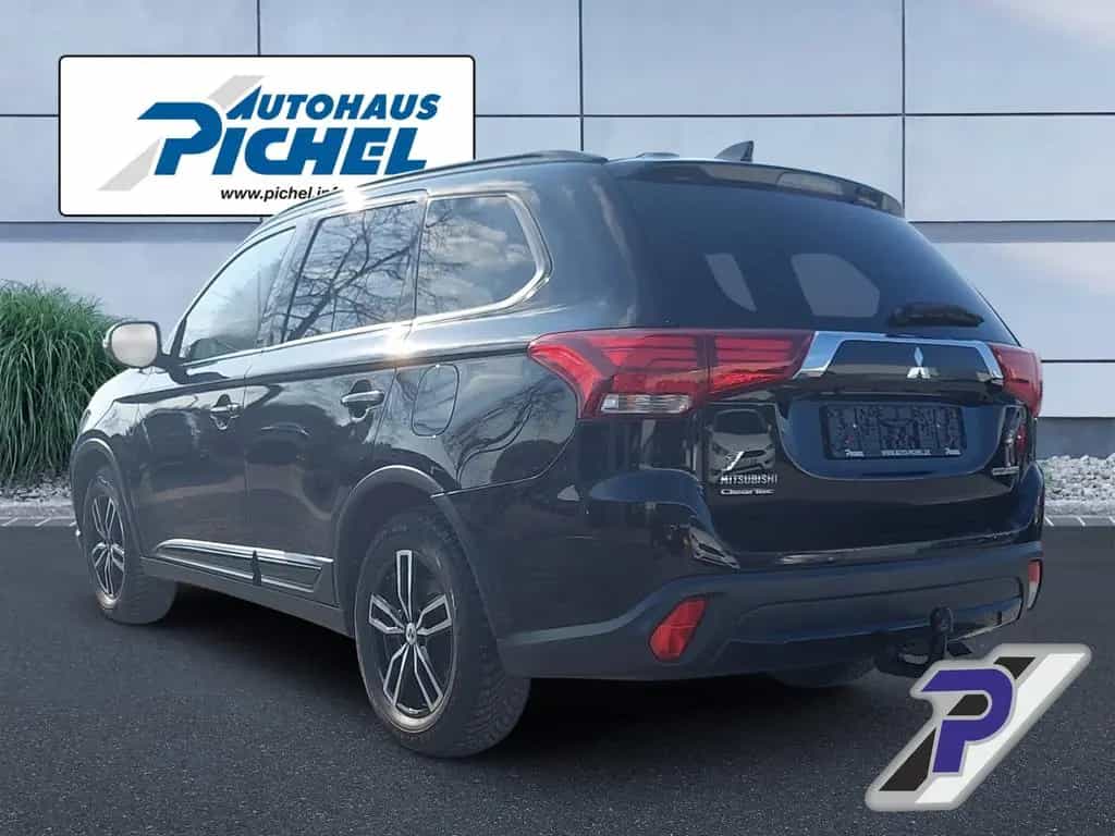 Mitsubishi Outlander 2WD Edition+ Black-Paket Navi+DACH 360 10/2018-photo-2
