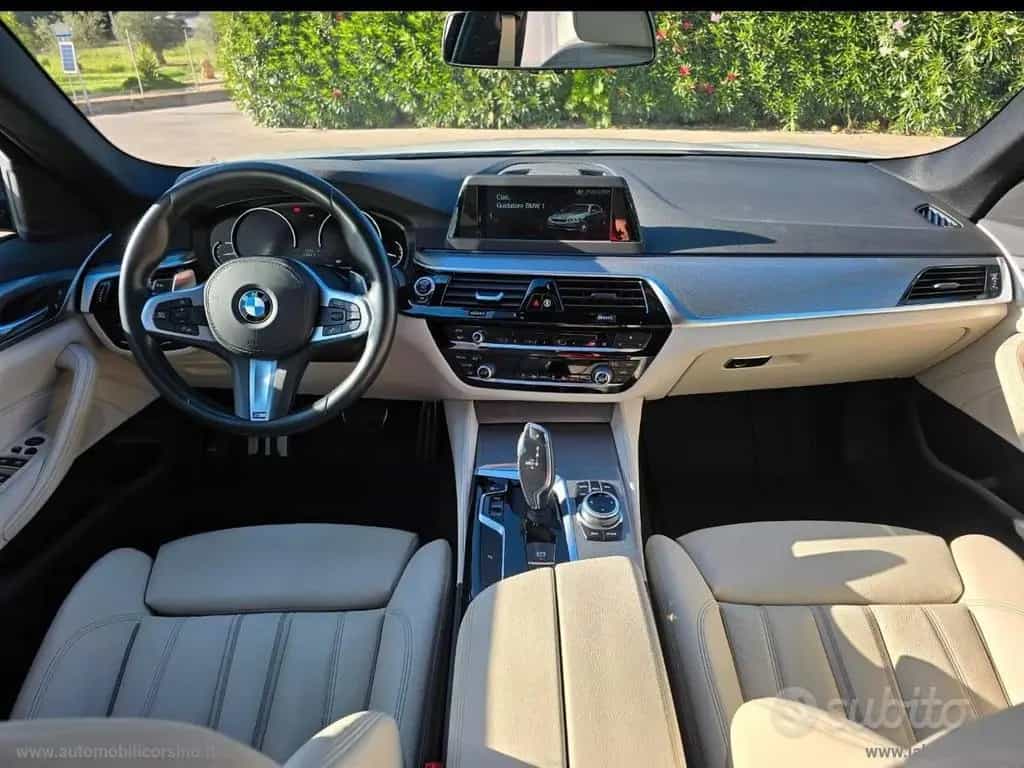 BMW 5 Series 520d Msport 07/2017-photo-6