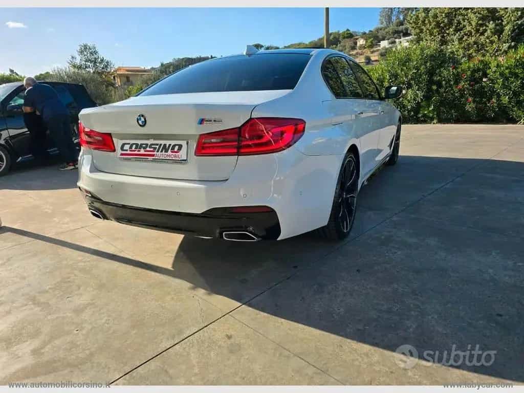 BMW 5 Series 520d Msport 07/2017-photo-8