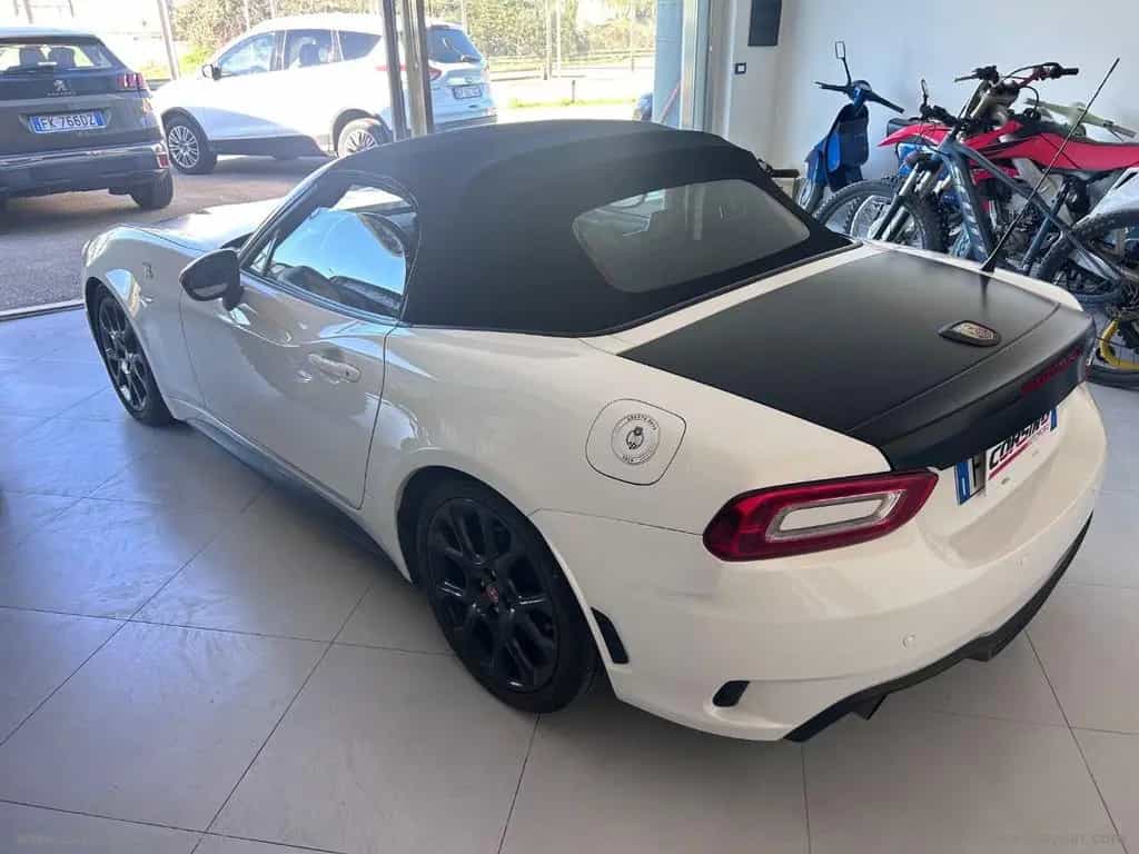 Abarth 124 124 Spider 1.4 Turbo MultiAir AT 170 GT 05/2019-photo-6