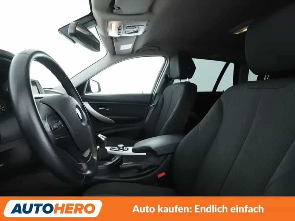 BMW 3 Series 316i *PDC*SHZ*ALU*LIMITER*KLIMA* 02/2015-photo-9
