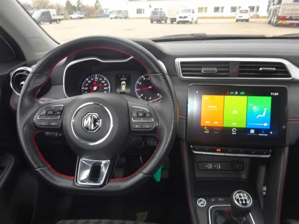 MG ZS 106PS Comfort Klima DAB+ LED 03/2023-photo-14