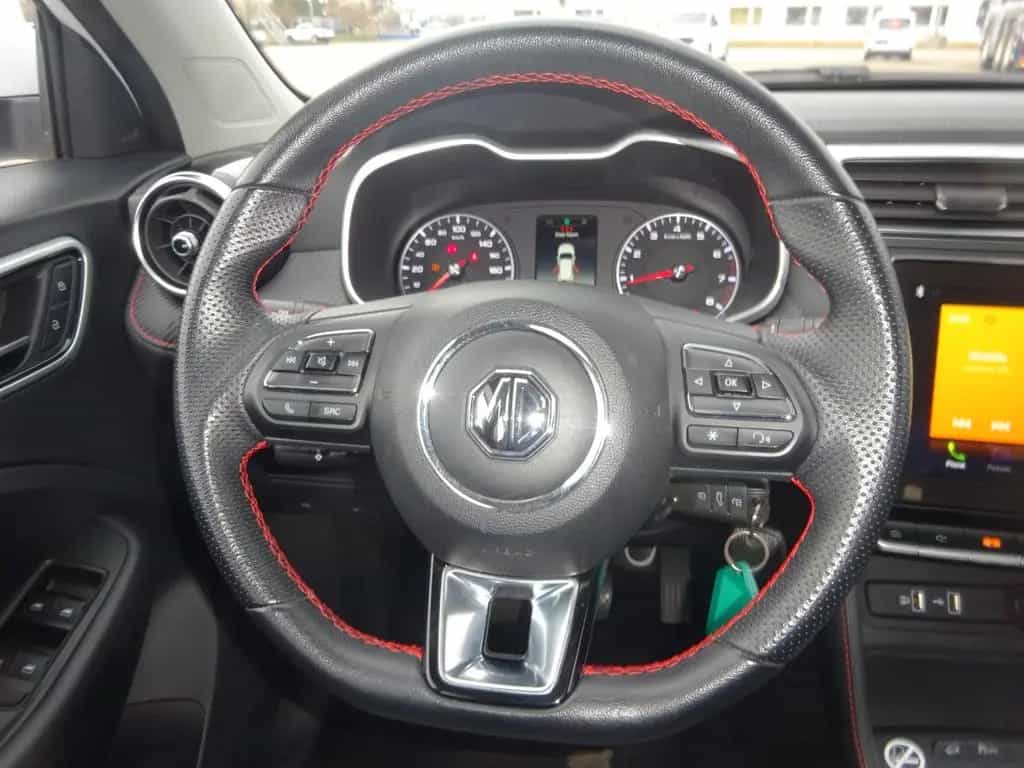 MG ZS 106PS Comfort Klima DAB+ LED 03/2023-photo-15