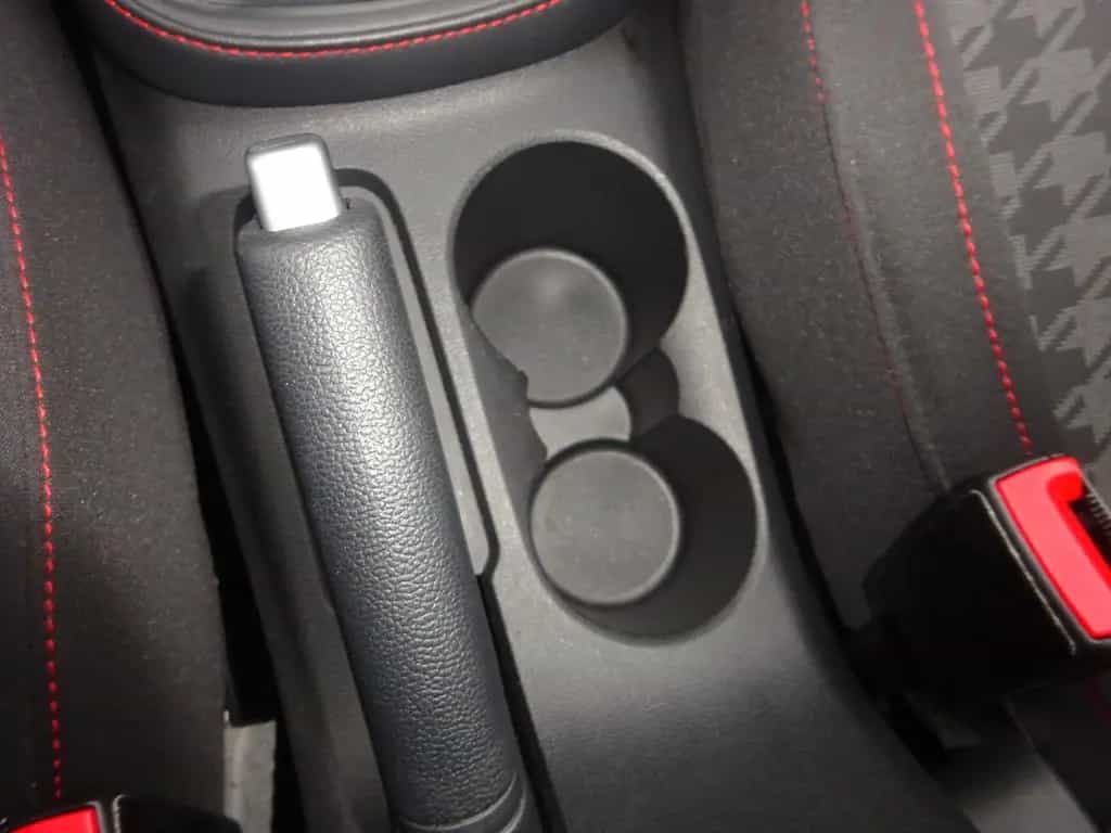 MG ZS 106PS Comfort Klima DAB+ LED 03/2023-photo-30