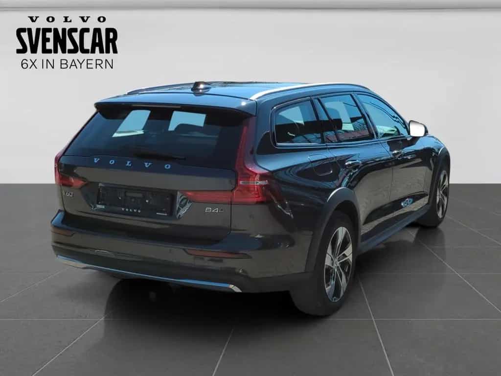 Volvo V60 Cross Country Cross Country Ultimate AWD HUD 03/2023-photo-4
