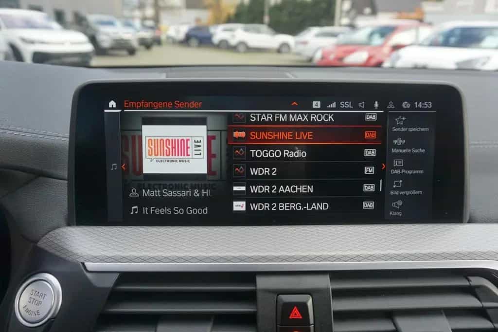 BMW X3 M40d xDrive 326PS Panorama HUD Harman Kardon 10/2020-photo-13