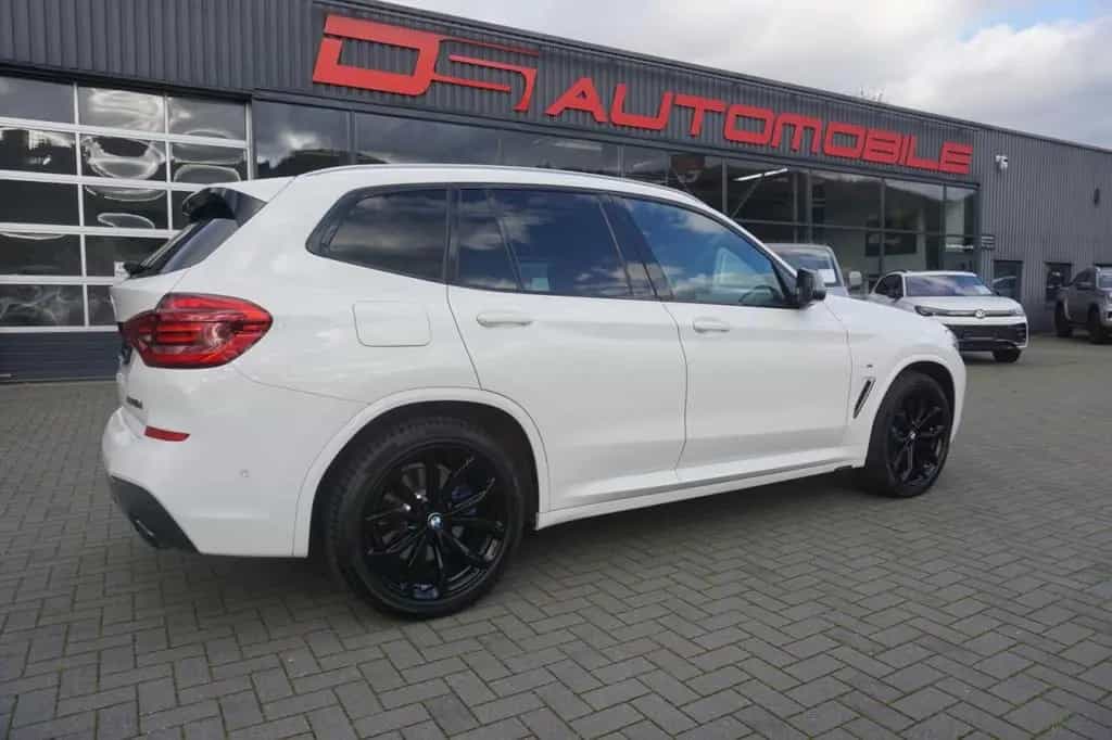 BMW X3 M40d xDrive 326PS Panorama HUD Harman Kardon 10/2020-photo-1