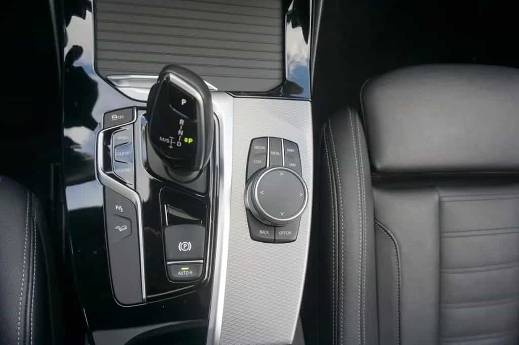 BMW X3 M40d xDrive 326PS Panorama HUD Harman Kardon 10/2020-photo-21