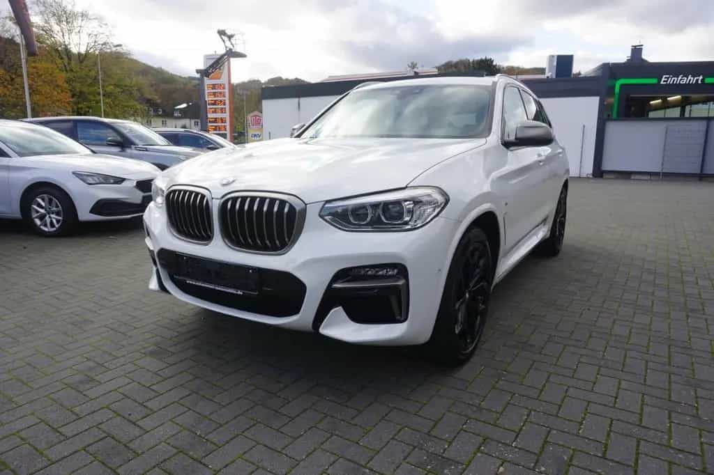 BMW X3 M40d xDrive 326PS Panorama HUD Harman Kardon 10/2020-photo-2