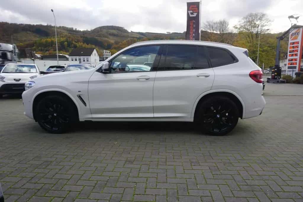 BMW X3 M40d xDrive 326PS Panorama HUD Harman Kardon 10/2020-photo-3