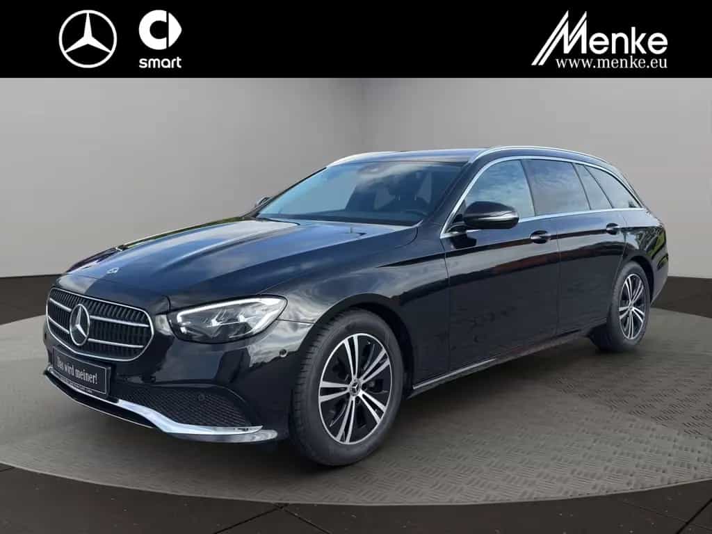 Mercedes-Benz E 220 d T AHK+Kamera+Ambiente+LED 01/2022-photo-0