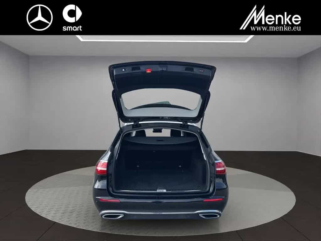 Mercedes-Benz E 220 d T AHK+Kamera+Ambiente+LED 01/2022-photo-15