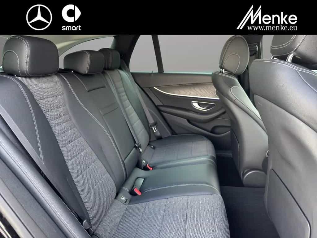 Mercedes-Benz E 220 d T AHK+Kamera+Ambiente+LED 01/2022-photo-6