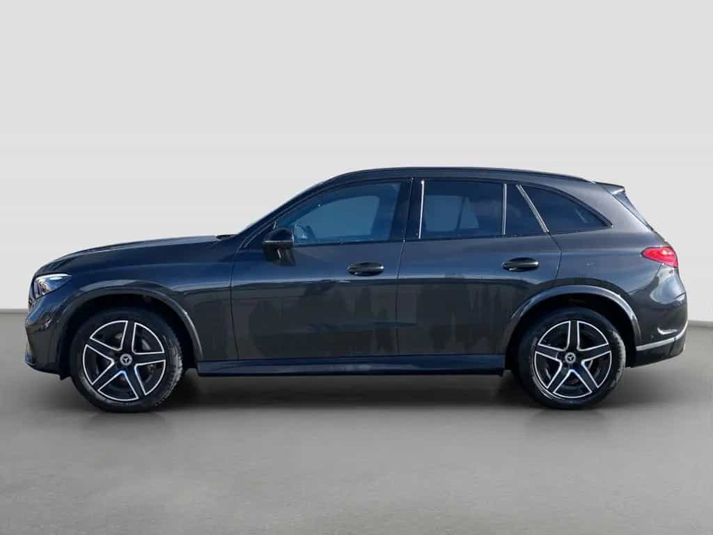 Mercedes-Benz GLC 200 4MATIC AMG*NIGHT*Navi*KeyLess*PDC*RFK 06/2025-photo-3