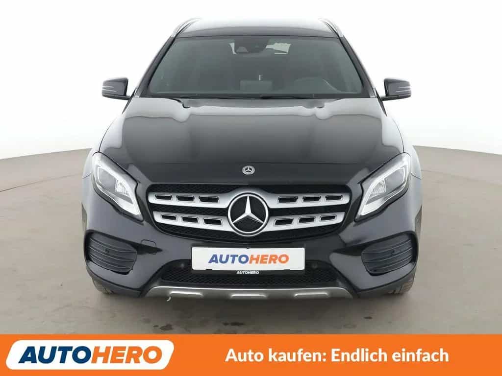 Mercedes-Benz GLA-Class GLA 200 AMG Line Aut.*NAV*LED*TEMPO* 02/2018-photo-8