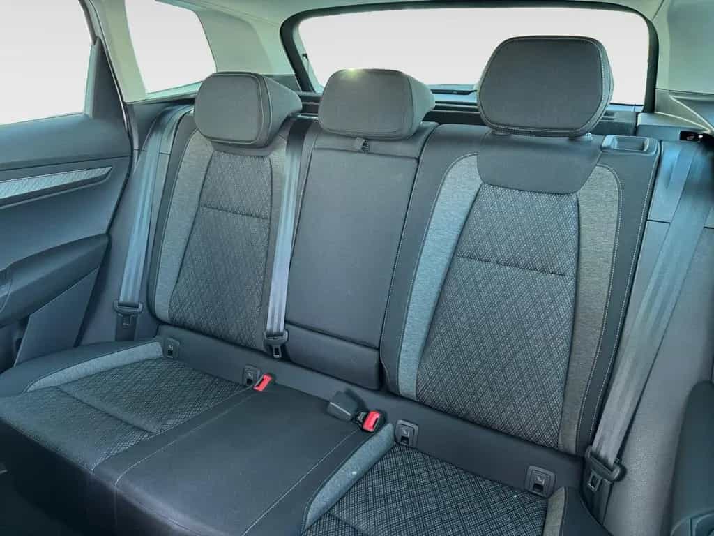 Skoda Karoq 1,5 TSI DSG Style Navi Matrix 02/2023-photo-8