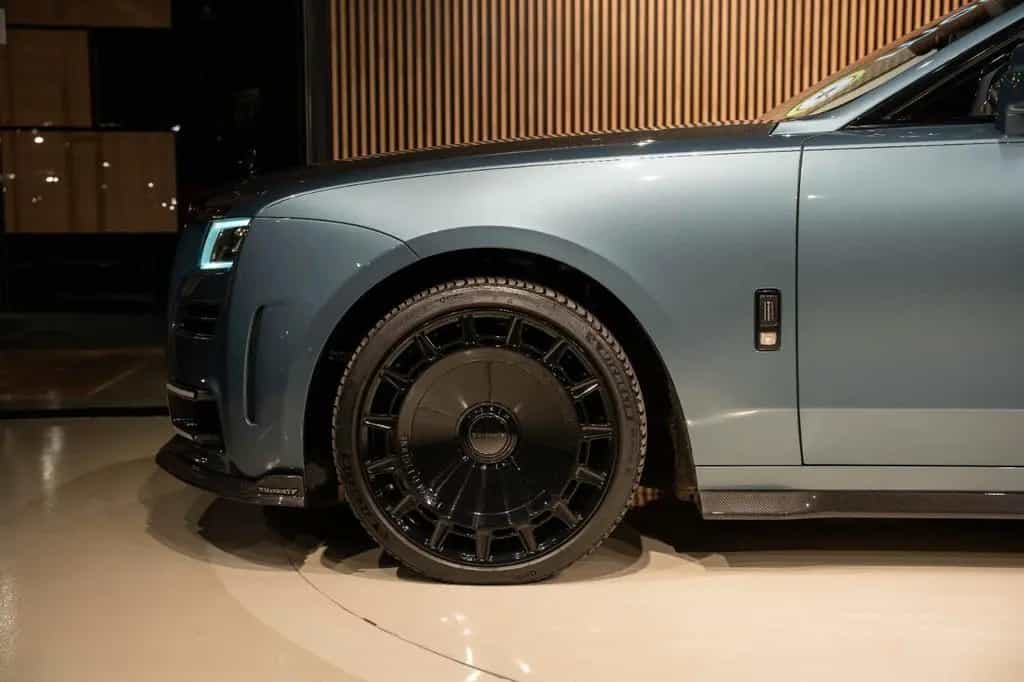 Rolls-Royce Ghost Mansory 06/2022-photo-1