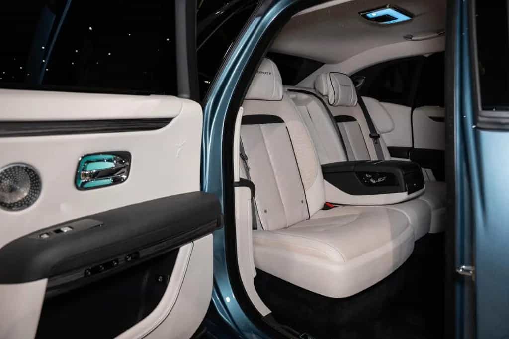 Rolls-Royce Ghost Mansory 06/2022-photo-27