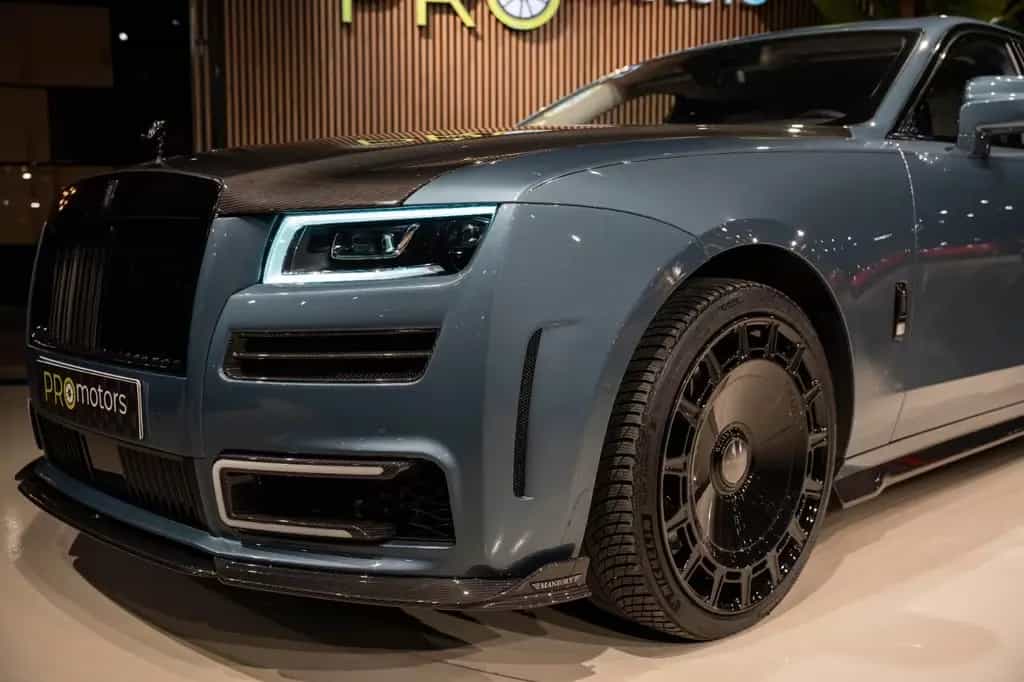 Rolls-Royce Ghost Mansory 06/2022-photo-3