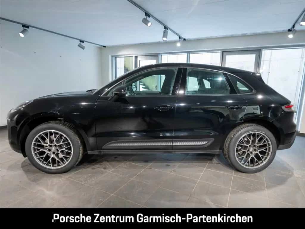 Porsche Macan Multif.Lenkrad SHZ 3-Zonen-Klimaautom. 03/2023-photo-1