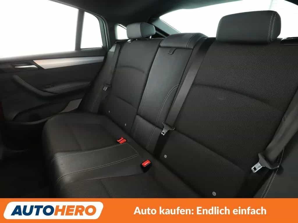 BMW X4 xDrive 20i Sport Aut.*NAVI*TEMPO*PDC*SHZ* 01/2018-photo-13