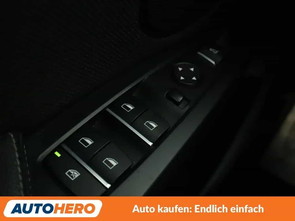 BMW X4 xDrive 20i Sport Aut.*NAVI*TEMPO*PDC*SHZ* 01/2018-photo-23