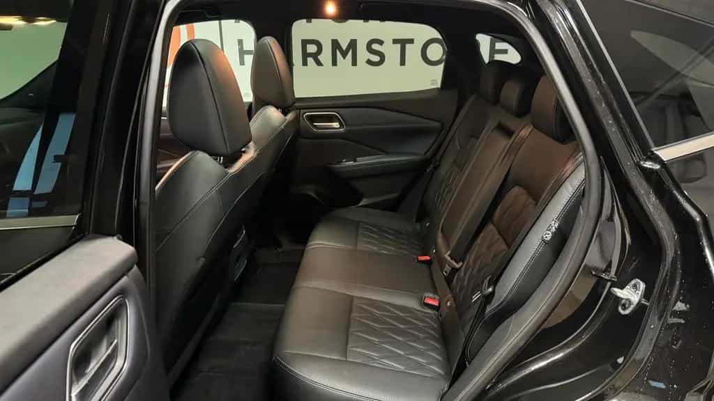 Nissan Qashqai 1.3 DIG-T Xtronic Tekna+ Leder Pano 12/2023-photo-23