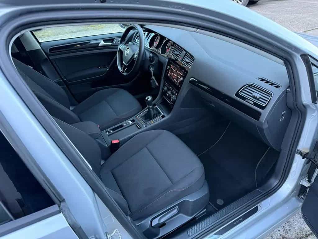Volkswagen Golf VII Lim. Sound Start-Stopp 01/2018-photo-12
