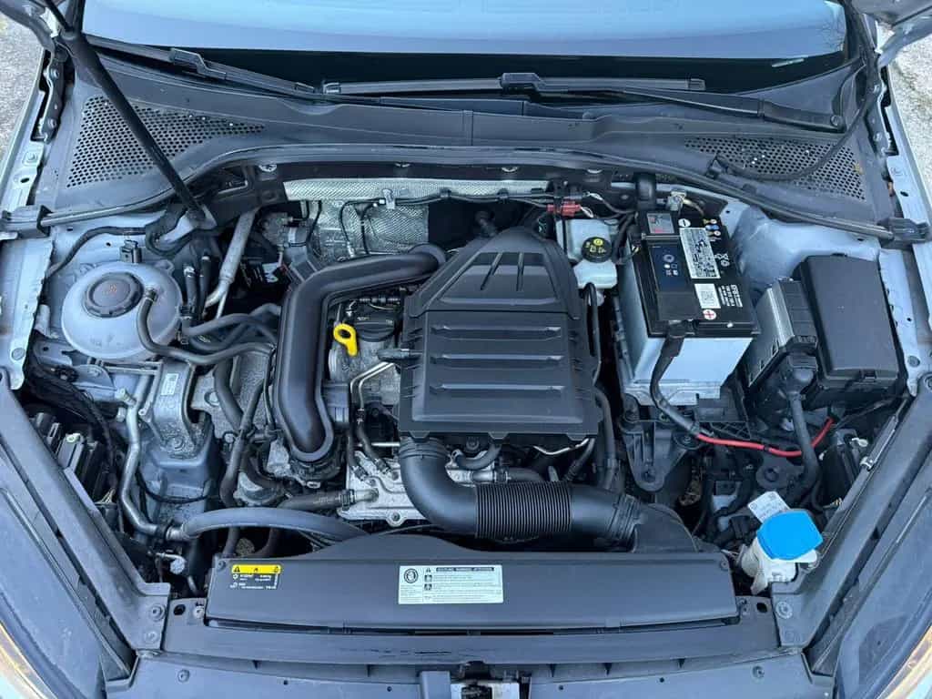 Volkswagen Golf VII Lim. Sound Start-Stopp 01/2018-photo-19