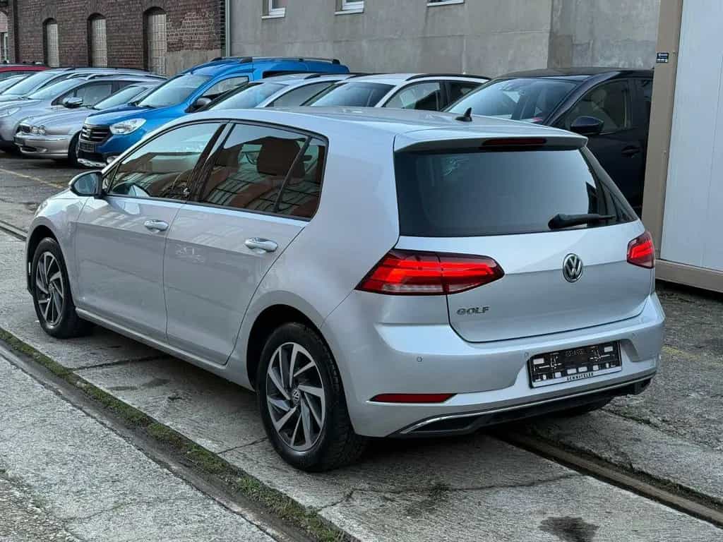 Volkswagen Golf VII Lim. Sound Start-Stopp 01/2018-photo-2