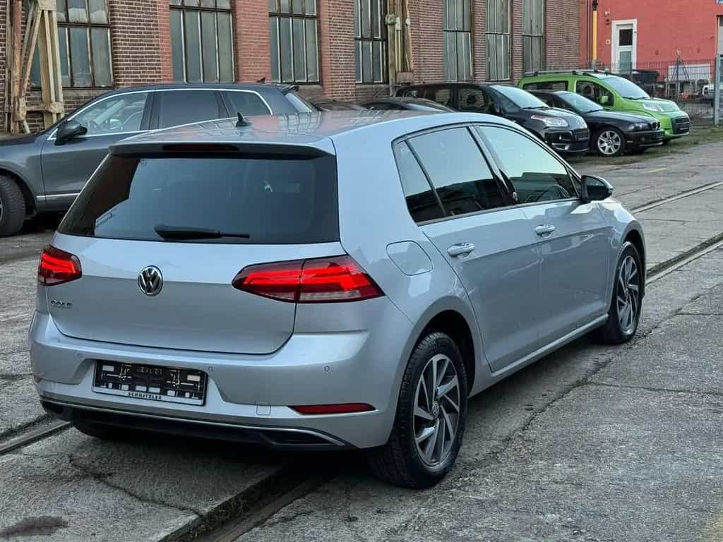 Volkswagen Golf VII Lim. Sound Start-Stopp 01/2018-photo-4