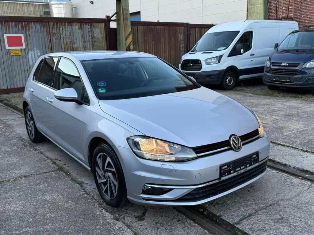 Volkswagen Golf VII Lim. Sound Start-Stopp 01/2018-photo-6
