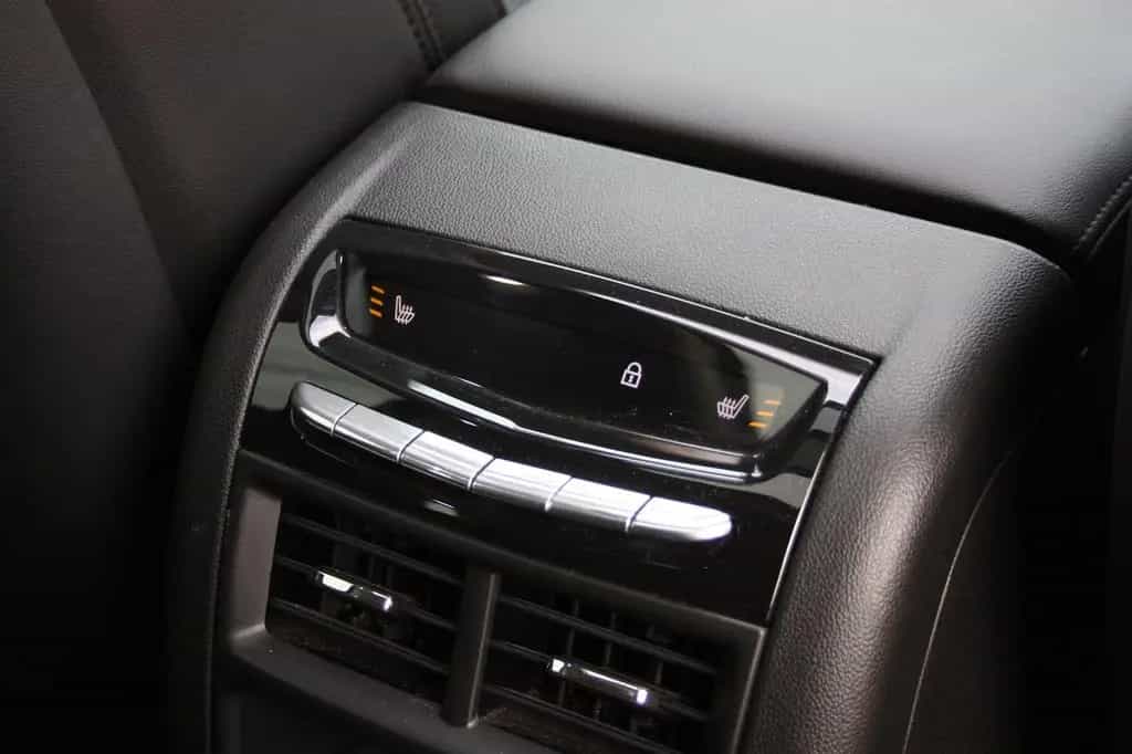 Cadillac XT5 3.6 PLATINUM 4x4 Autom. Leder/Navi/Panorama 01/2018-photo-18