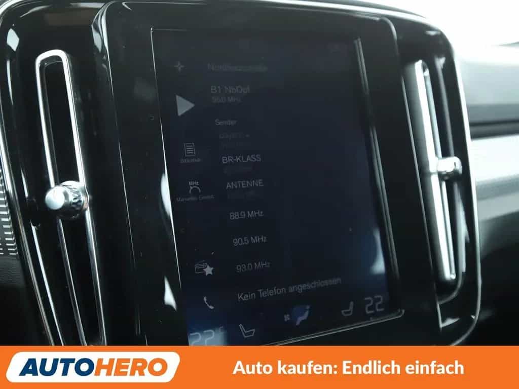 Volvo XC40 2.0 T4 R-Design 2WD Aut*NAVI*LED*TEMPO*CAM* 04/2019-photo-20