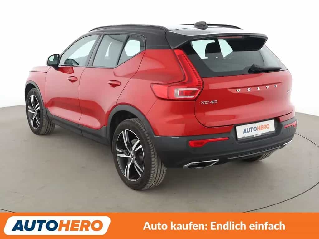 Volvo XC40 2.0 T4 R-Design 2WD Aut*NAVI*LED*TEMPO*CAM* 04/2019-photo-3