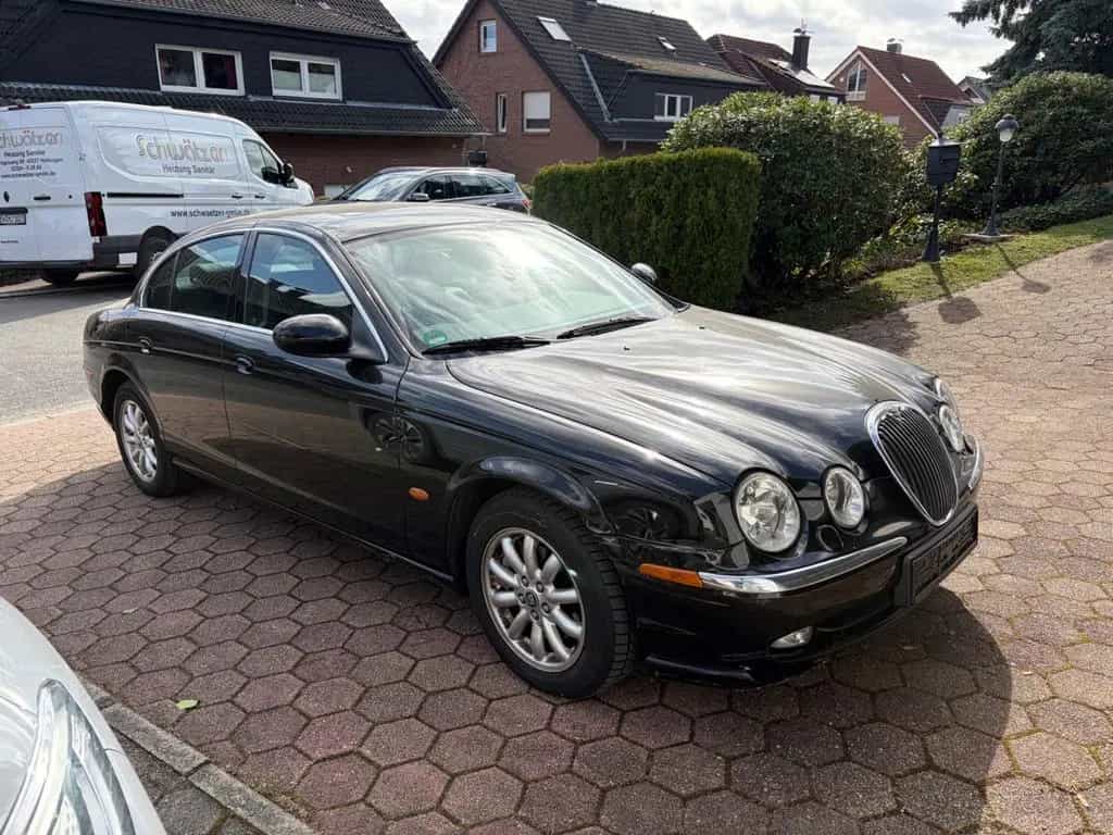Jaguar S-Type 3 L V6 Executive 04/2002-photo-2