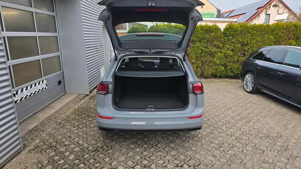 Volkswagen Golf Variant Life ACC LED Navi SHZ Android Apple 12/2020-photo-8