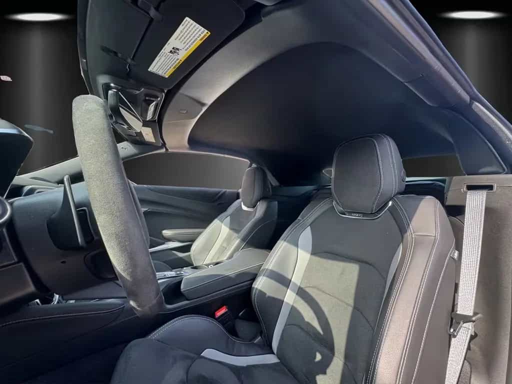 Chevrolet Camaro Cabrio 2SS 6.2 V8/RECARO/LACHANTI-22"/KW/ 02/2025-photo-13