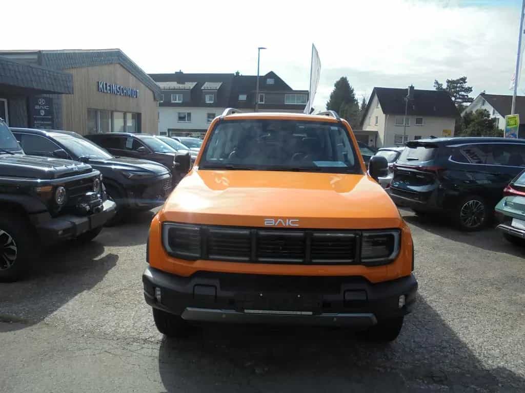 BAIC BJ40 4WD  6 Jahre GARANTIE 2.5T Zuglast null-photo-1