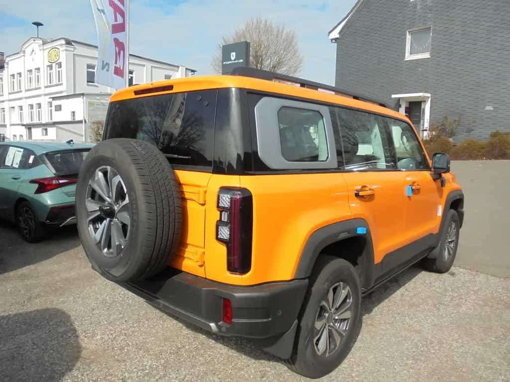 BAIC BJ40 4WD  6 Jahre GARANTIE 2.5T Zuglast null-photo-3