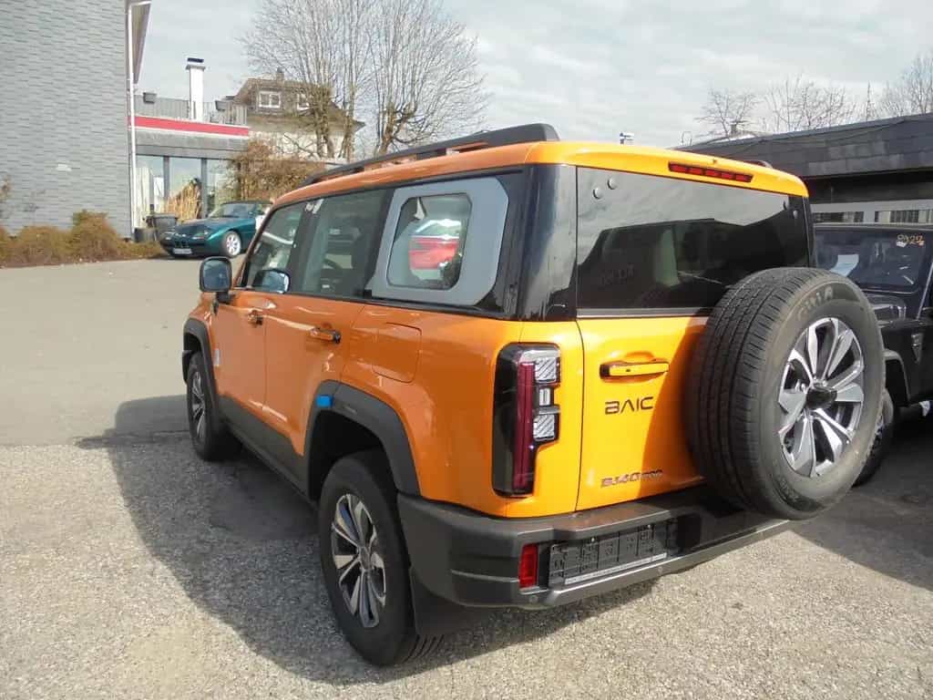 BAIC BJ40 4WD  6 Jahre GARANTIE 2.5T Zuglast null-photo-5