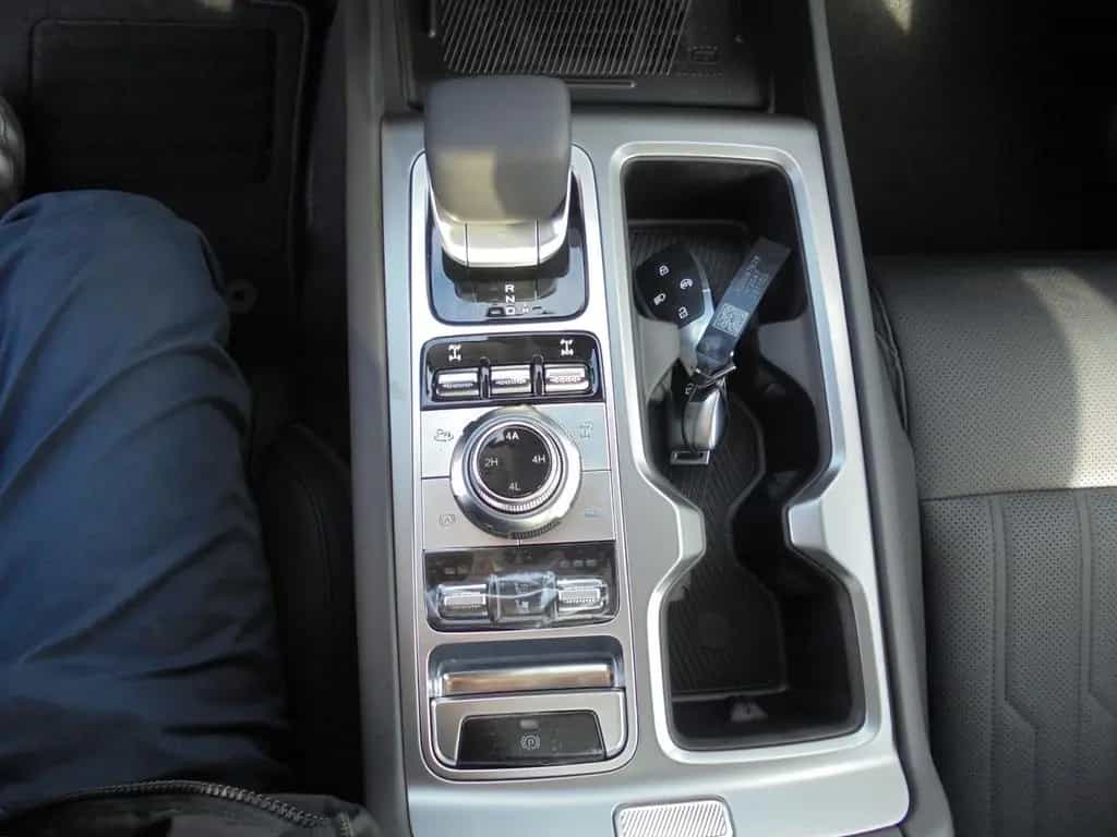 BAIC BJ40 4WD  6 Jahre GARANTIE 2.5T Zuglast null-photo-7