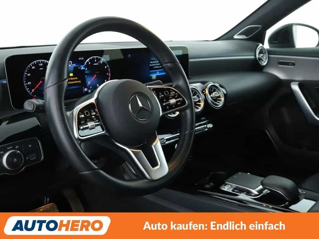 Mercedes-Benz A-Class 220 Progressive Aut.*NAVI*VC*LED*PDC* 09/2019-photo-10