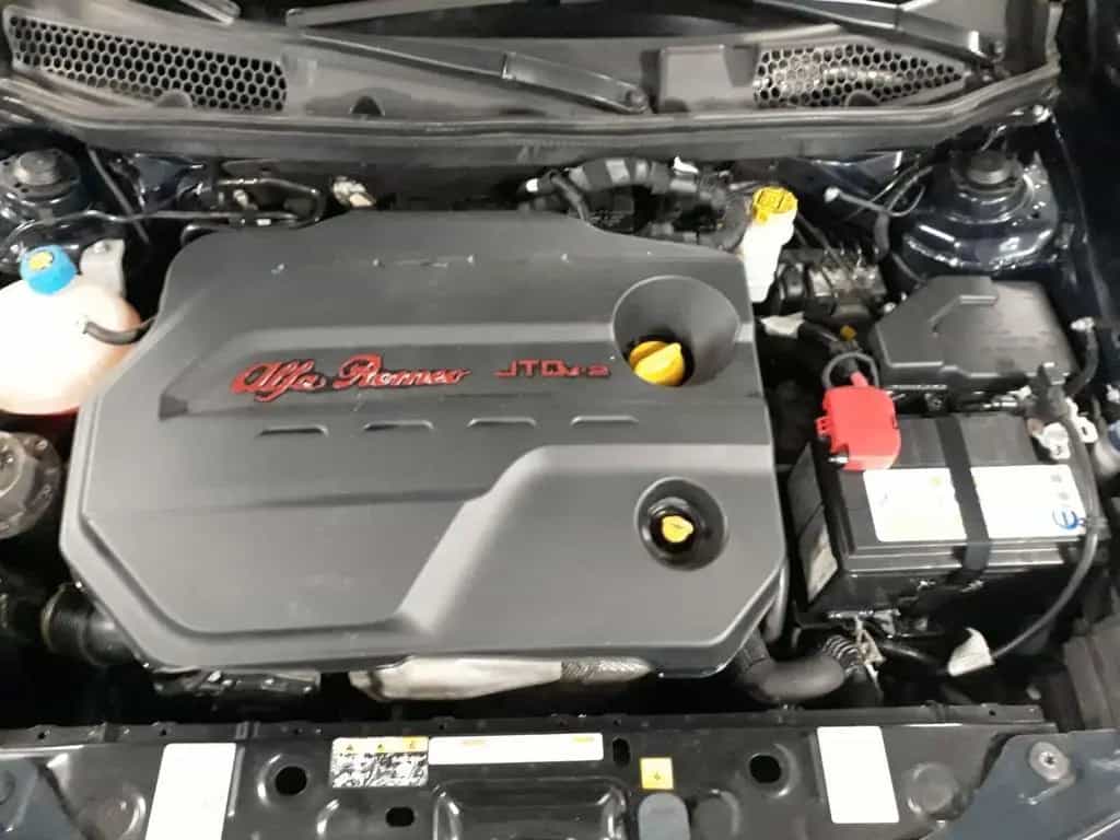 Alfa Romeo Giulietta 1.6 JTDm 120 CV 07/2018-photo-12