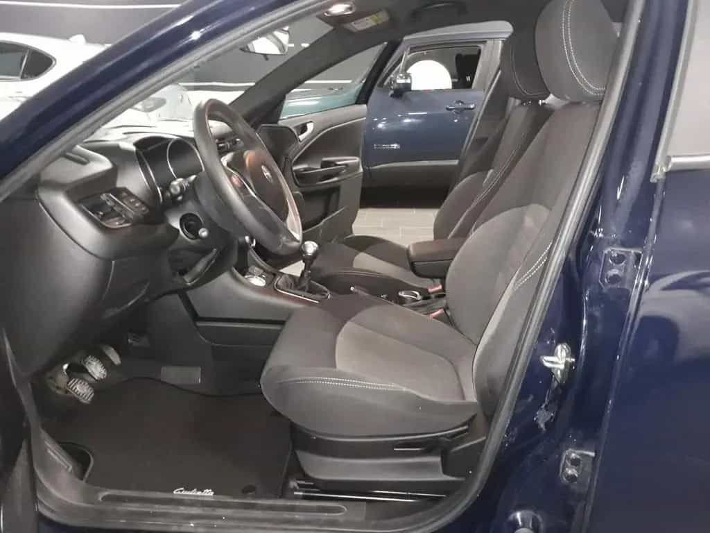 Alfa Romeo Giulietta 1.6 JTDm 120 CV 07/2018-photo-4