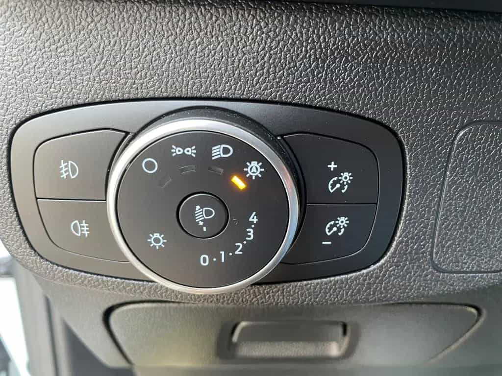 Ford Focus Turnier Active 1.5 EcoBlue 07/2019-photo-11