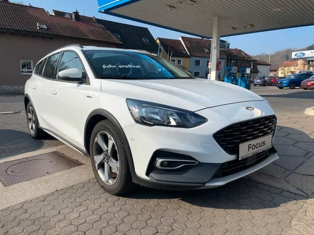 Ford Focus Turnier Active 1.5 EcoBlue 07/2019-photo-2
