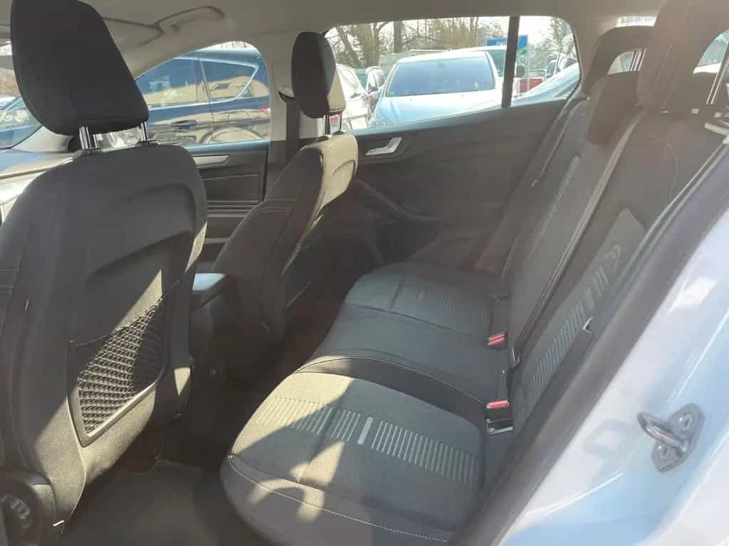 Ford Focus Turnier Active 1.5 EcoBlue 07/2019-photo-8